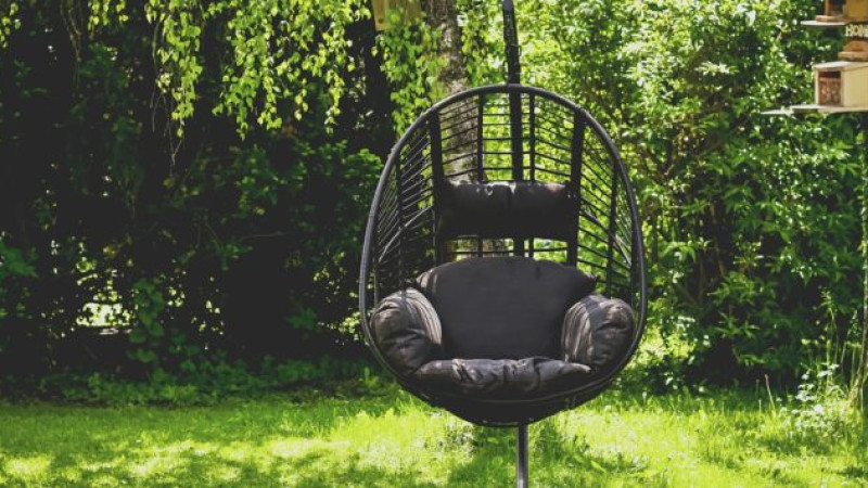 How to Store Garden Furniture for the Winter